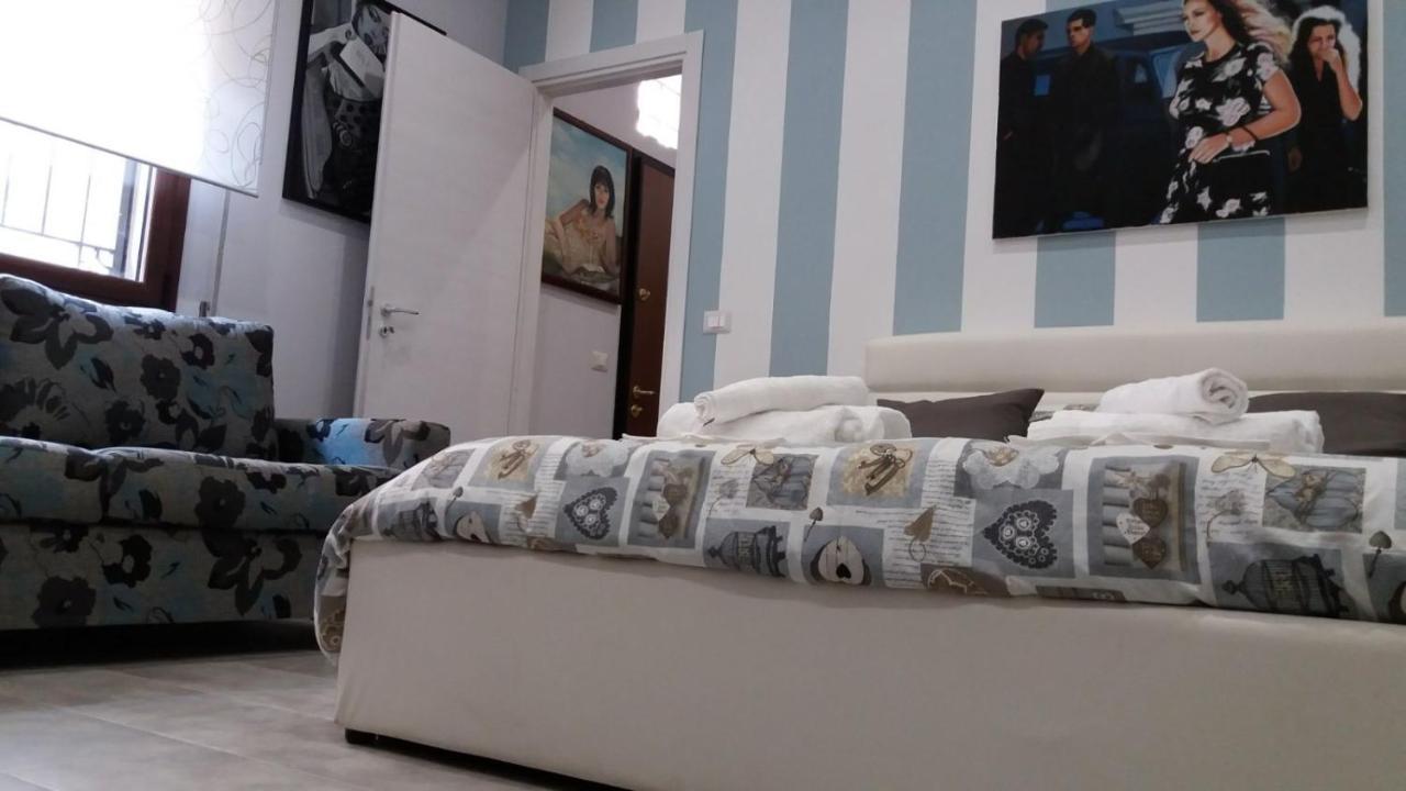 B&B A Casa Dell'Artista Casteldaccia Bagian luar foto