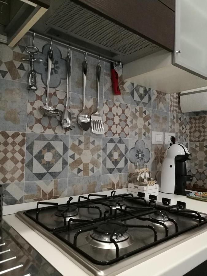 B&B A Casa Dell'Artista Casteldaccia Bagian luar foto