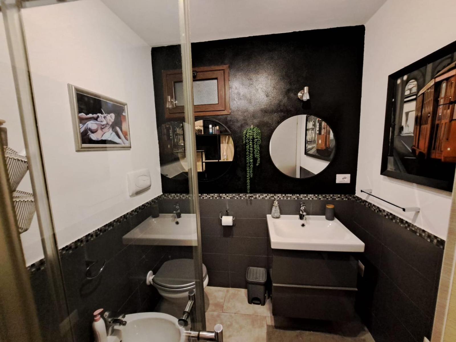 B&B A Casa Dell'Artista Casteldaccia Bagian luar foto